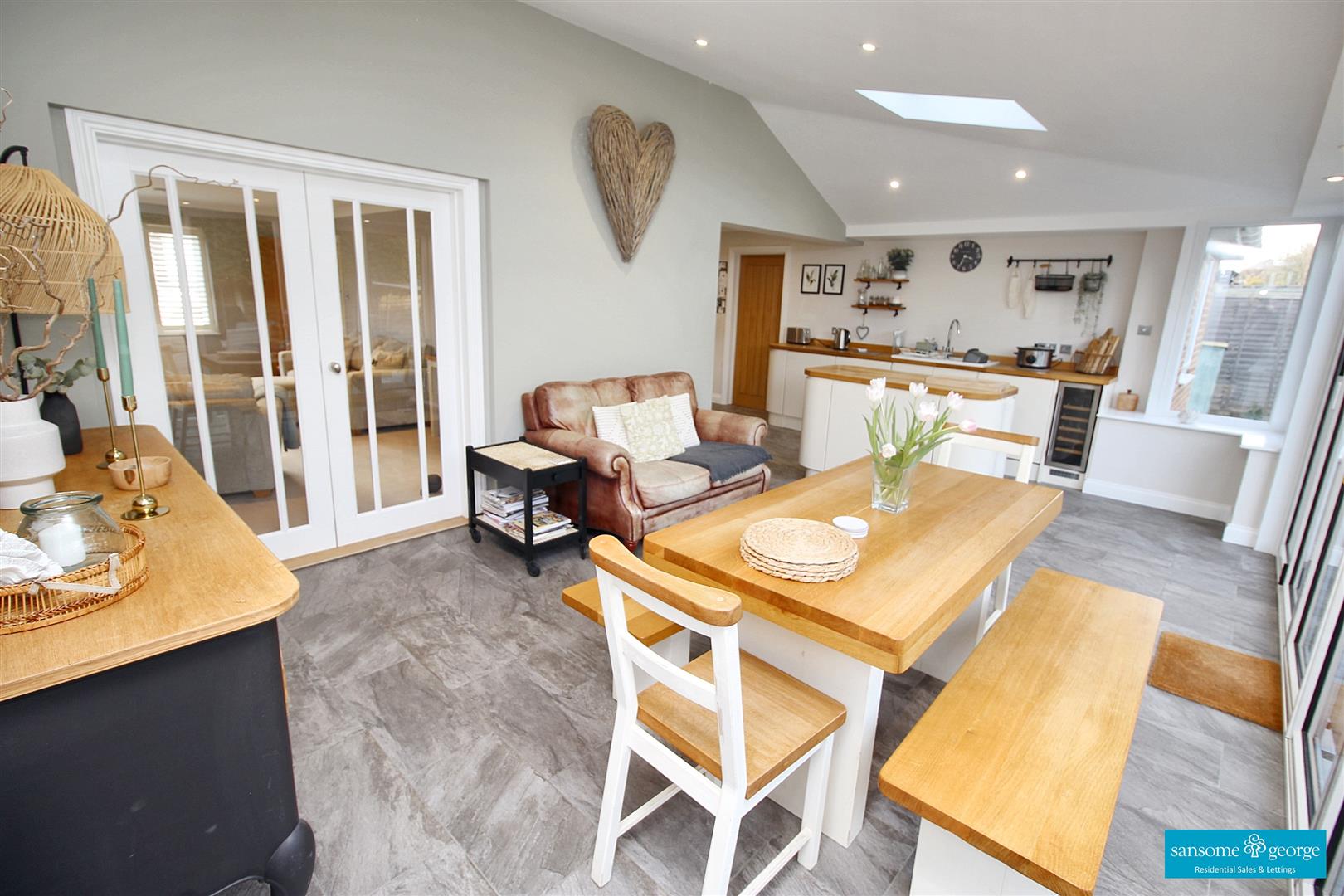 Hayfield Close, Tilehurst, Reading